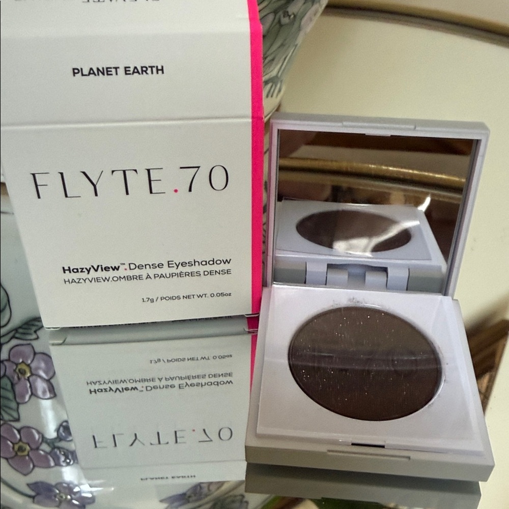 FLYTE.70 Planet Earth Hazyview Eyeshadow New